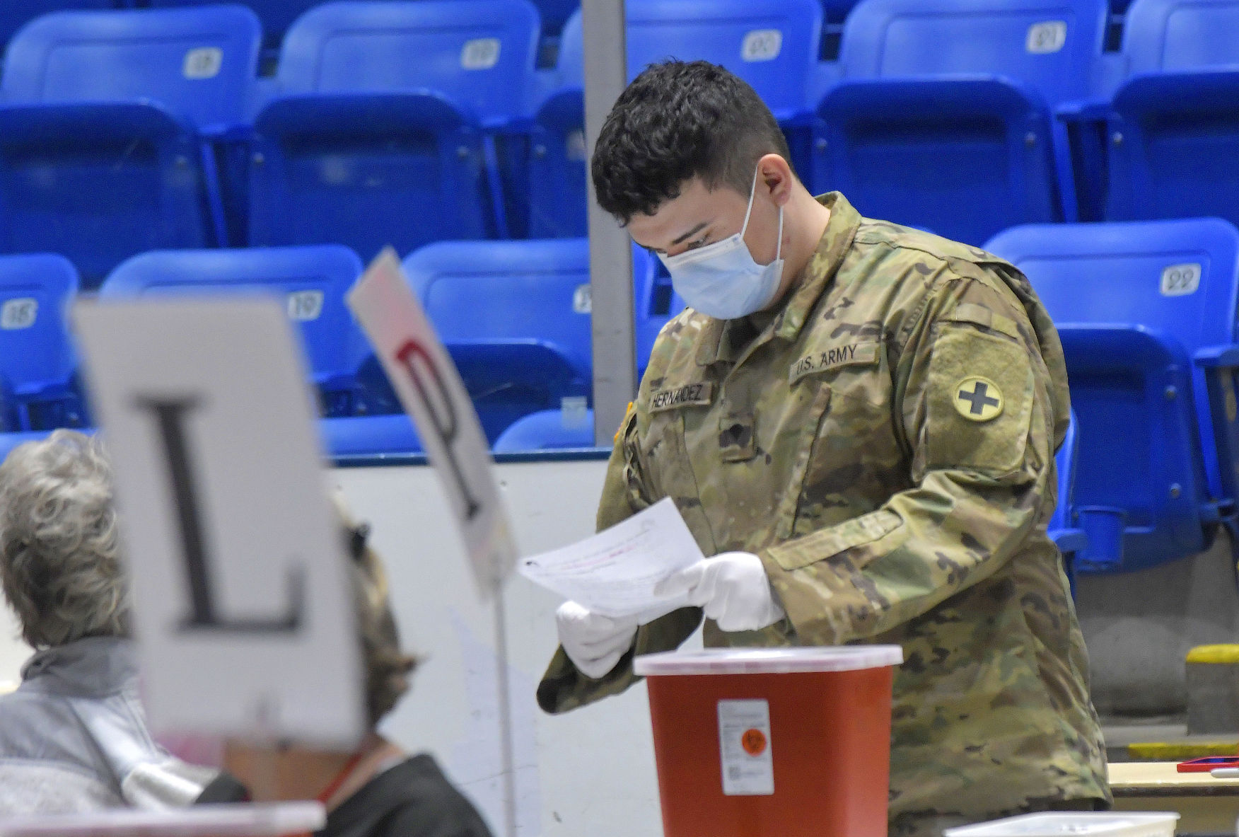 031221-blm-loc-7guard